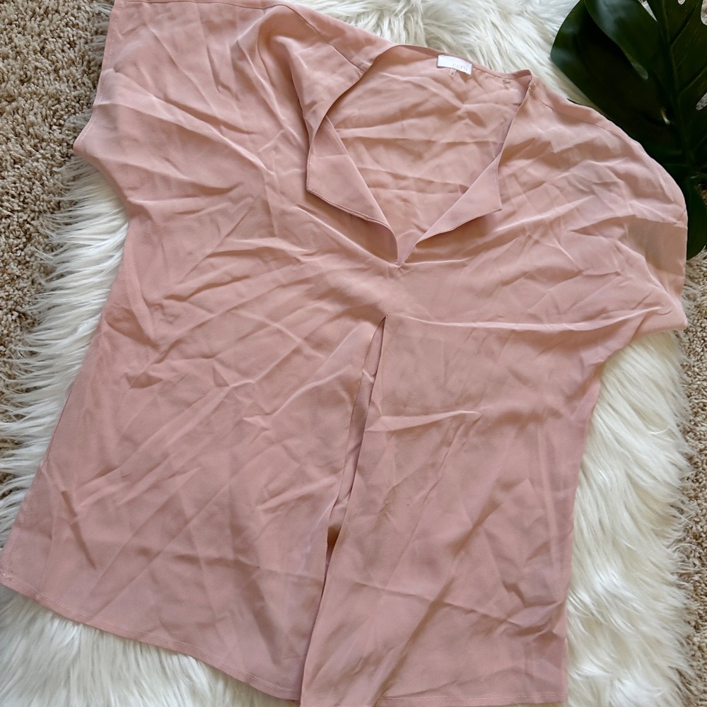 Ecru Blush Pink V-Neck Blouse - Picture 4 of 4